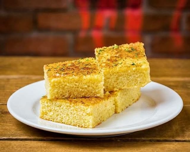 Corn Bread (4).